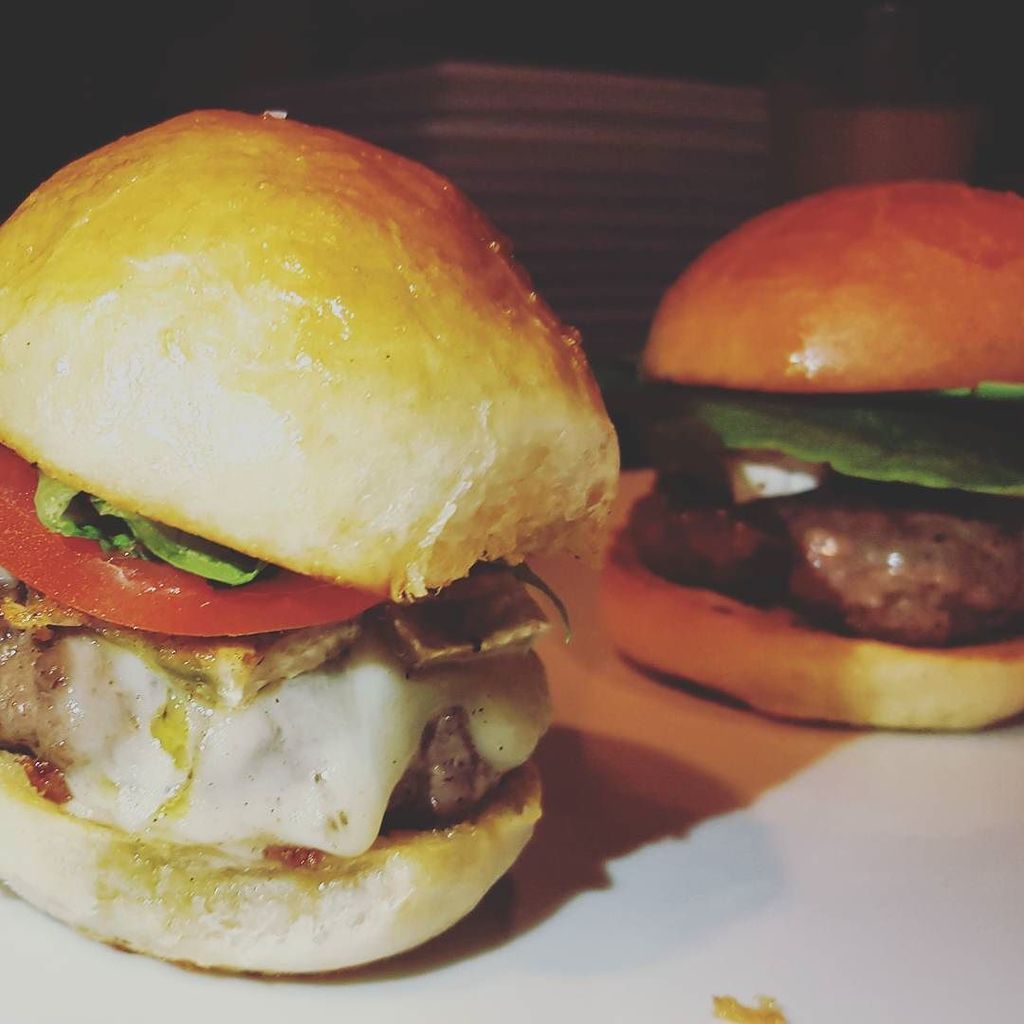 uncorkplum's tweet photo. You're Favorite Beef Sliders! ~ Enjoy them at Plum's Vinyl Vault tomorrow evening 9pm ~ Ha… https://t.co/EGt7yKASbQ https://t.co/G3HnhOFem1