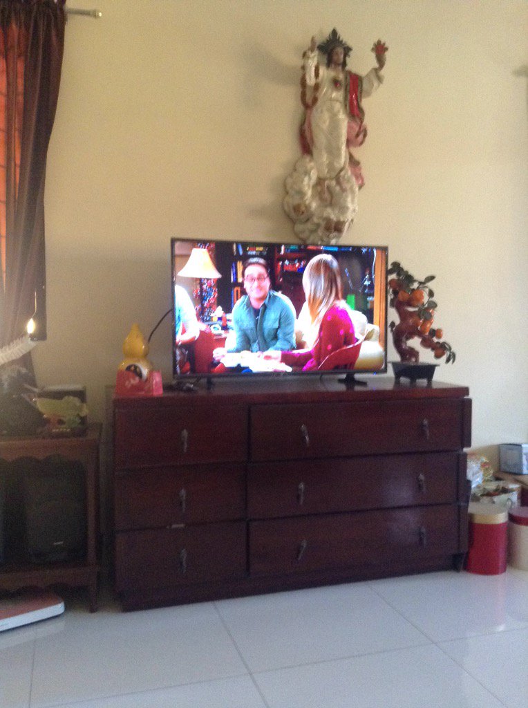 Yvette Cordova (yvettechuuu) Twitter