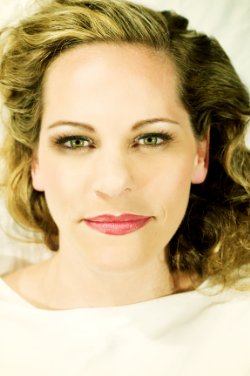 Acting #headshots are #casting director subjective. Just trust ur #agent they know ur target best.  #wisdomwednesday<a href="/tag/headshots"class="tags">#headshots</a><a href="/tag/casting"class="tags">#casting</a><a href="/tag/agent"class="tags"><span>#agent</span></a><a href="/tag/wisdomwednesday"class="tags"><span>#wisdomwednesday</span></a>