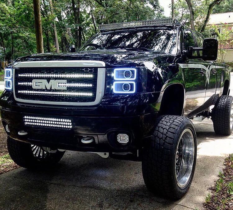 _LiftedTrucks_'s tweet photo. #GMC https://t.co/up14LUfRnS