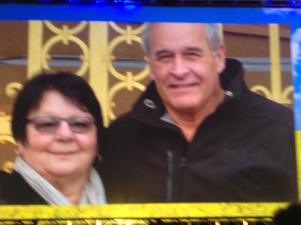 AAmmeter's tweet image. Wonderful to see @craigshaw66 receive the #FarmTech16 award #welldeserved