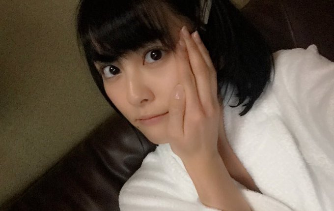 映像確認した時に二重顎だったことがとてつもなくショックでした。&larr; https://t.co/FF4tFmlSTE