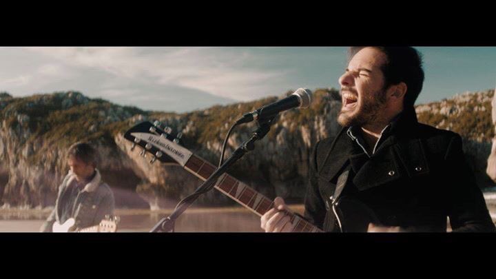 VirginiaDiazR3's tweet photo. Estrenamos canción de @somosFull y hablamos de festivales con nuevas confirmaciones de @SOS48Festival, en #180Grados https://t.co/vddVRj5JOY