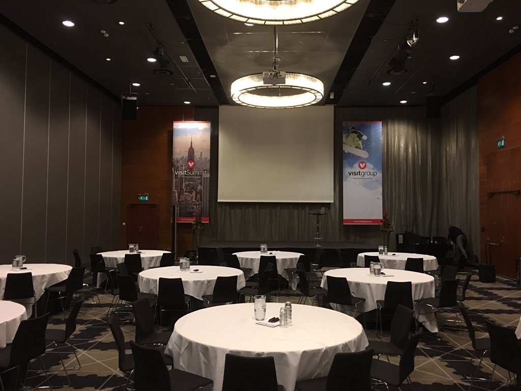 Visit__Group's tweet photo. Lugnet före stormen. Snart sätter vi igång med #visitsummit dag2 https://t.co/TO653p0ea4