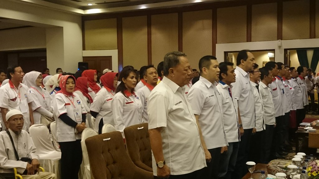 iNewsSport's tweet photo. Mars Perindo berkumandang, membakar semangat kader dapil 4 dan 5 Jateng | Bpk @Hary_Tanoe #PerindoSolo https://t.co/NudBAIfP74