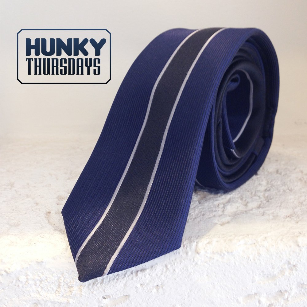 HELLOmagIndia's tweet image. Dress to impress with this exclusive @SSHomme TIE.

#hunkythursdays #onlyformen #hellomen #helloindia