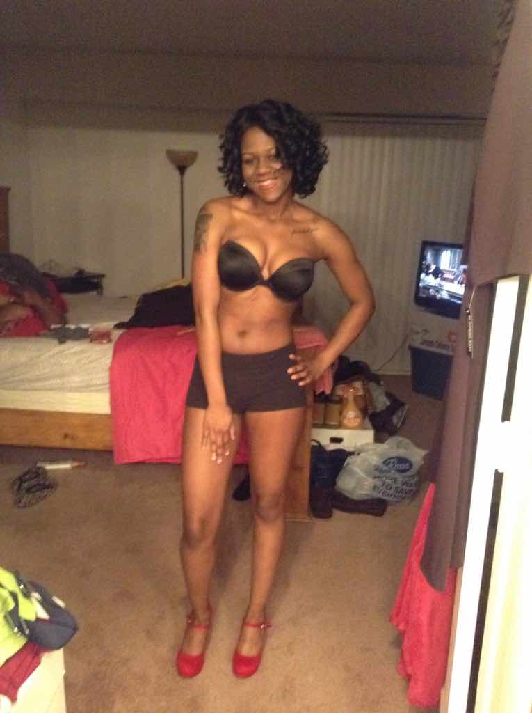 RoniiLynn's tweet photo. #longlegs #modeling #indianapolismodel #RoniiLynn #imready #curlysue 😍 https://t.co/7PMRLkjOiv