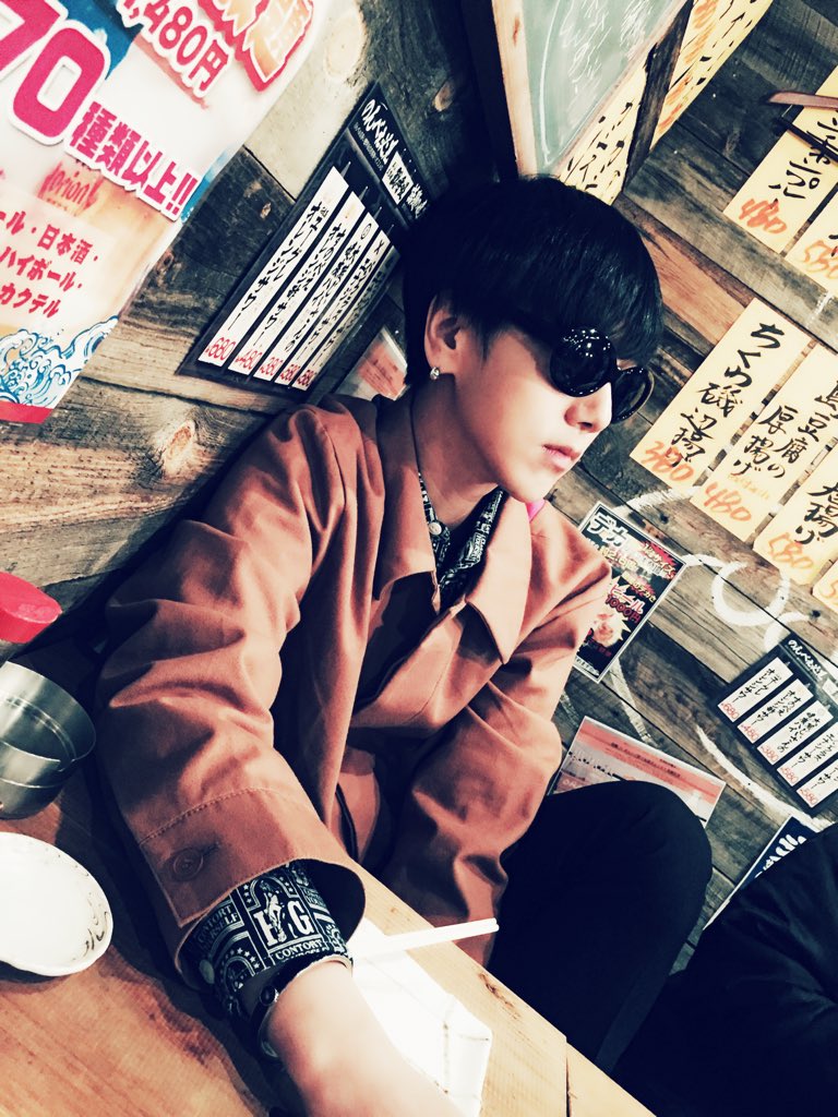 shfly3424's tweet photo. 먹지못하는 슬픔 ... 🍣 #슬픔 #붓기 #제길 #흑흑 #단식 #한달째 https://t.co/3eUhTSe1ZK