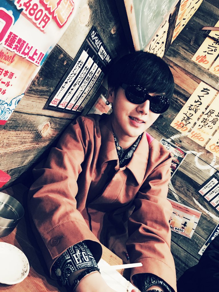 shfly3424's tweet photo. 먹지못하는 슬픔 ... 🍣 #슬픔 #붓기 #제길 #흑흑 #단식 #한달째 https://t.co/3eUhTSe1ZK