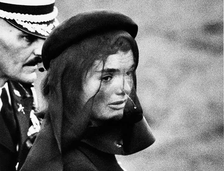 LOeildelaPhoto's tweet photo. #LaPhotoduJour Le 40ème anniversaire du MoCP https://t.co/pybMLPBw8Y https://t.co/IDUiVRqxQF