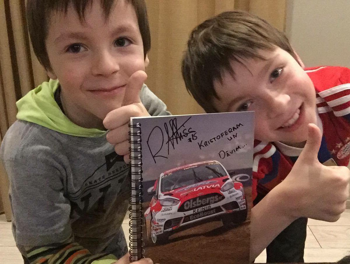 Vasaras brīvlaiks vēl tālu - paspēsi pierakstīt. R. Nitiša kolekcijas klades un burtnīcas visos <a href="/JanisRoze/">JĀNIS ROZE</a> veikalos!