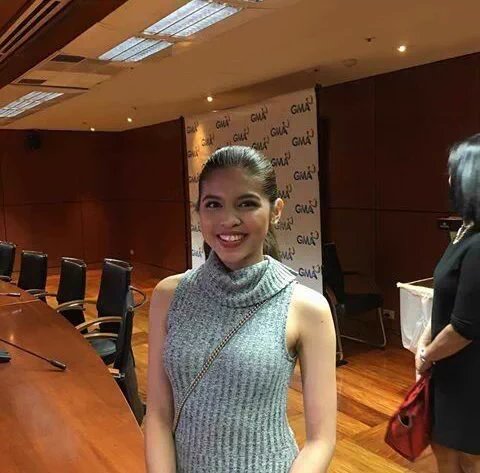 Noiv_Calderon's tweet photo. #GlowingMaine @mainedcm @aldenrichards02  #ALDUB28thWeeksary https://t.co/gwYbn0Kg9R