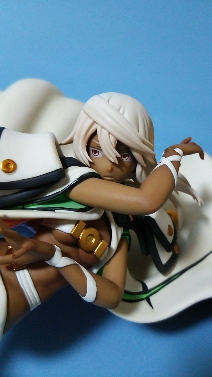 せこ Metaseco1a ラムレザル本体 塗りはそこそこ 顔は合格 爪はツヤあり 足の爪も ナマモノマントデカい T Co Vctoj2pzi5