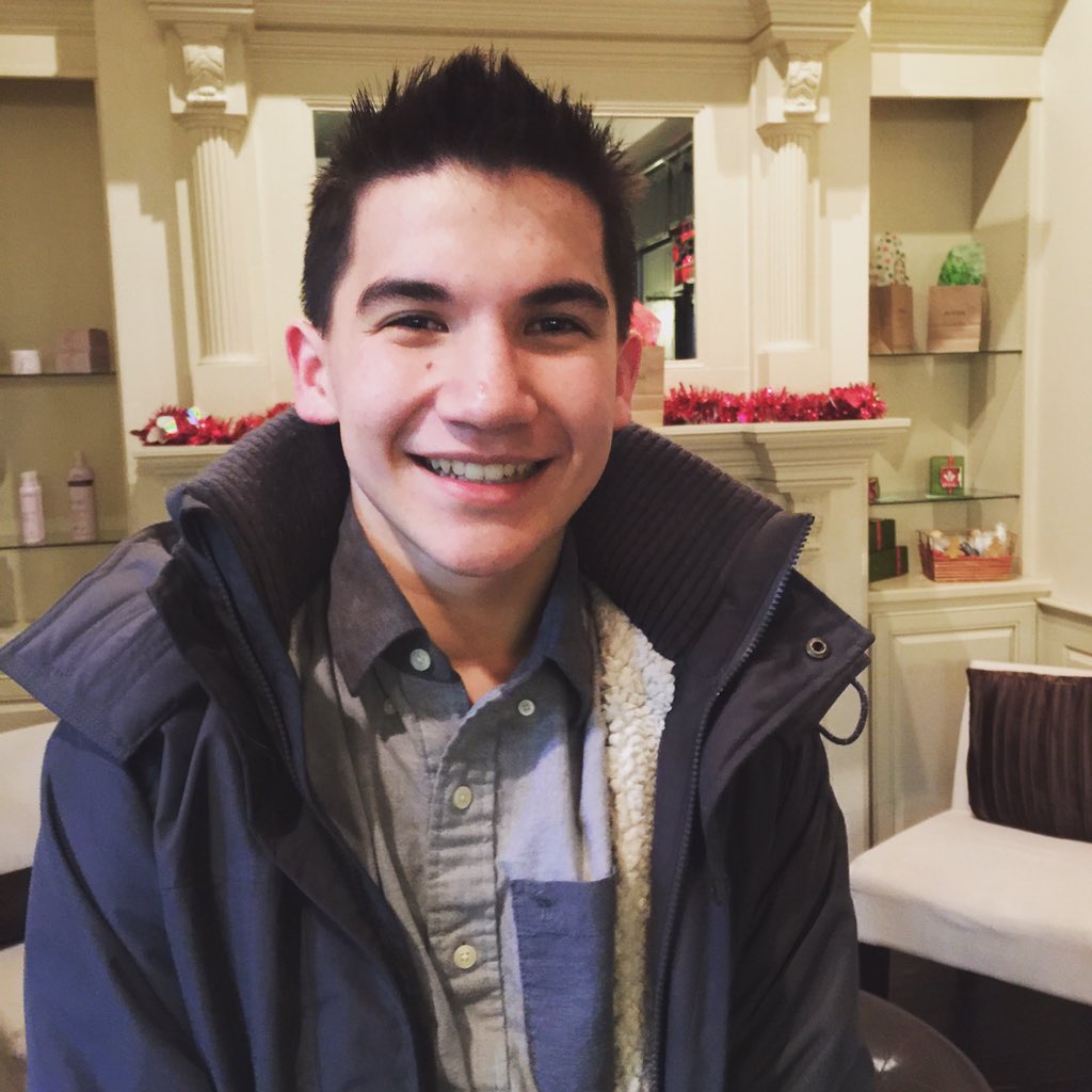puredracut's tweet photo. #menshaircut styled with #Aveda #groomingclay -- one of our #favs #lowell #Dracut #IACS https://t.co/TJ3i2H9GBx