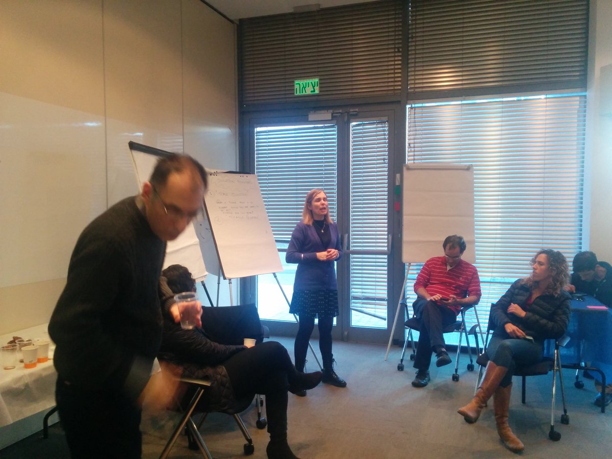 gil_zilberfeld's tweet photo. .@ojuncu explaining the last exercise of the day at the #APIL16 coach retreat. https://t.co/CmSC5QEq84