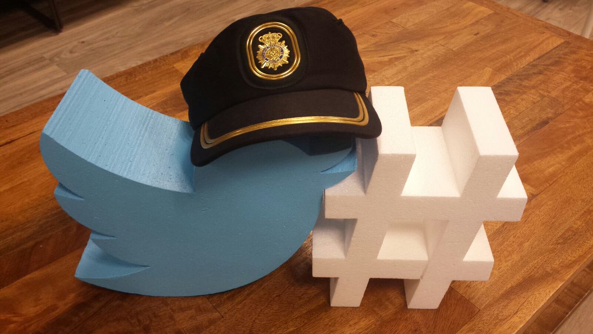 TweetsAwards tweet media