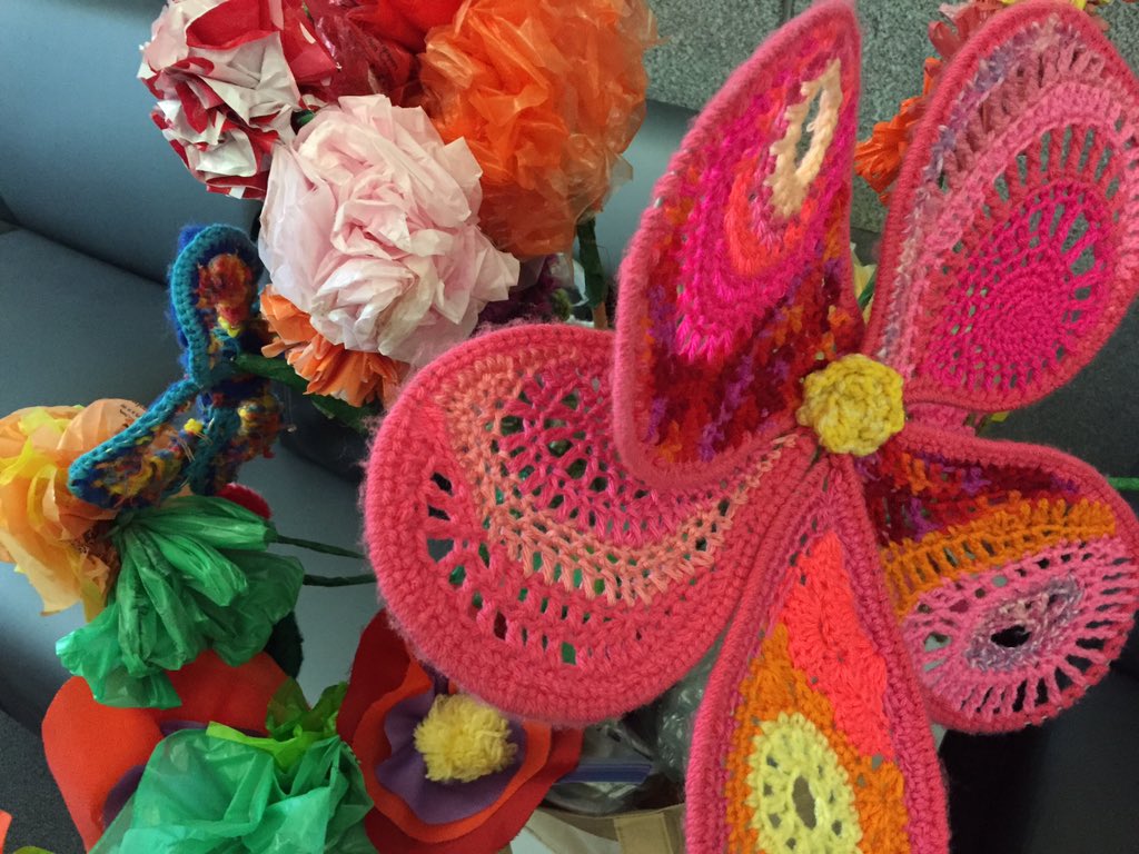 PGHTodayLive's tweet photo. Check out this amazing #fiberart! @carnegielibrary is here with details on their fun #winter programs. https://t.co/mKOb3guz3m