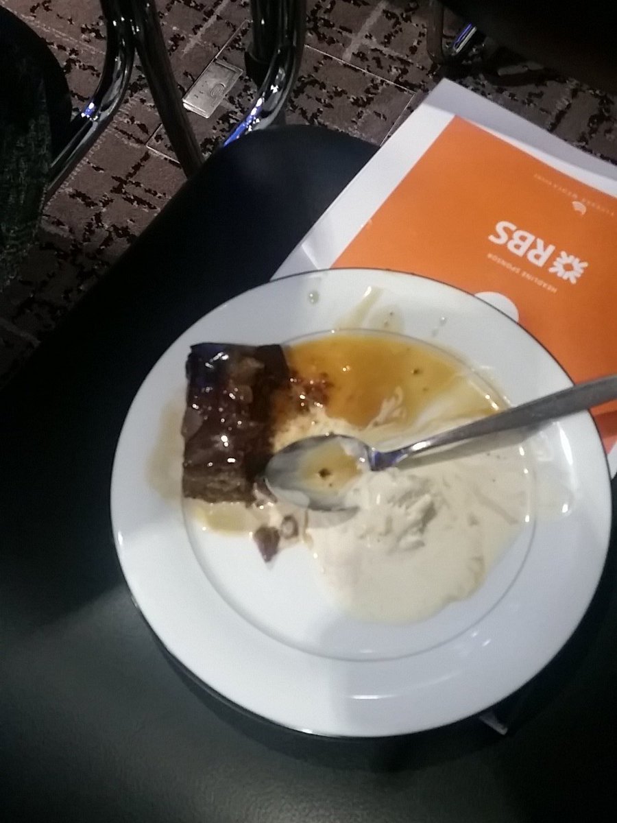 mollym1995's tweet image. Pudding could have been better #womeninIT
