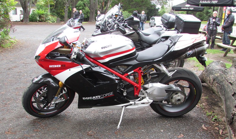 KennedCafe's tweet photo. This Ducati Corse 1198S got the #KennedCafe team pick of Italian Pack (Well, at least for this week) https://t.co/bU2X6m1G63