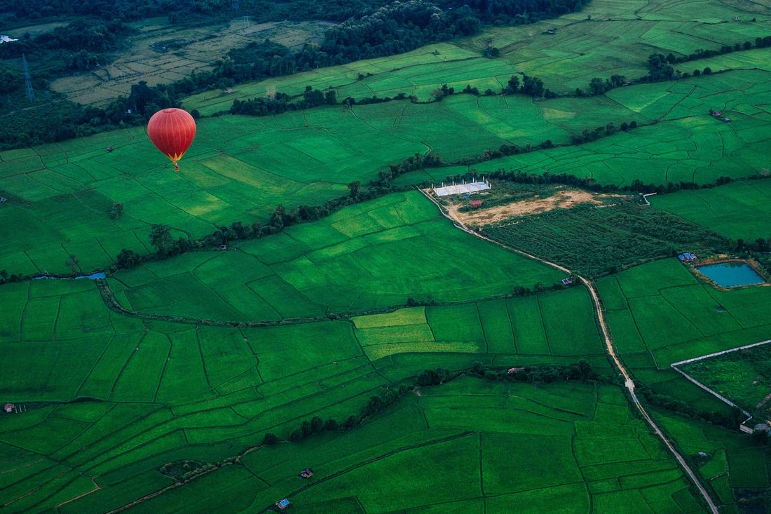 Experience the hot air balloon in Vang Vieng, #Vientiane, #Lao in 1 hour and 10km
ow.ly/XCPVG