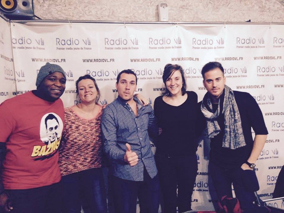 SophieImbeaux's tweet photo. @JeuxDePlanches est sur les ondes ! Merci @radio_v_l et toute l'équipe des @CaVaBrader ! 
https://t.co/gku9HCavsB https://t.co/C7Eiio3iGO