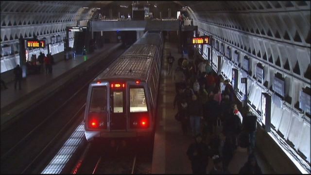 fox5dc's tweet photo. METRO UPDATE: What you need to know for Thursday https://t.co/dhqBNmbpgU #fox5digout https://t.co/H6LnM6KWuW