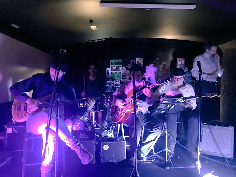 SidePopVva's tweet photo. Esta noche jueves 28 de enero jam Session en Side Pop hoy toca un poco de funky. https://t.co/7IyOtWxO3b