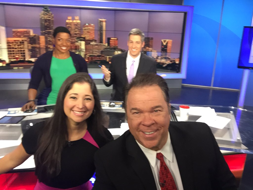 Jennifer Valdez on Twitter "Our best attempt at a selfie w/ our 