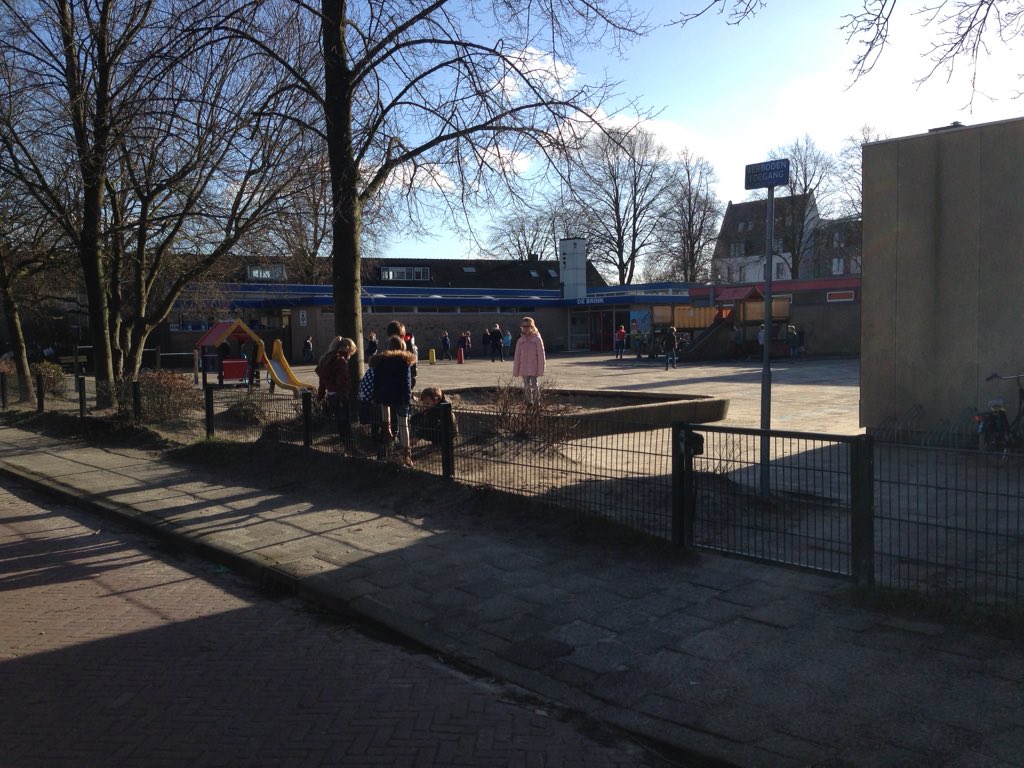 Met wat vertraging is de #kanmakkeluk kleurplaat nu 2.000x bij Leusdense basisschoolkids. Inleveren kan tot 9-2-2016