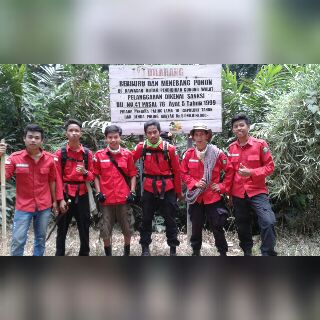 VanClaim tweet picture
