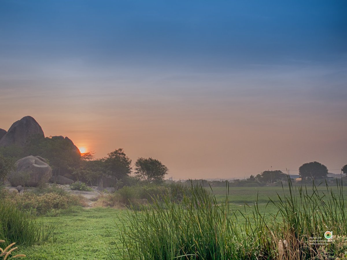 Magic of #Lieca; a #colorful #morning #sunrise #landscape @ #hyderabad #India 

#landscapephotography