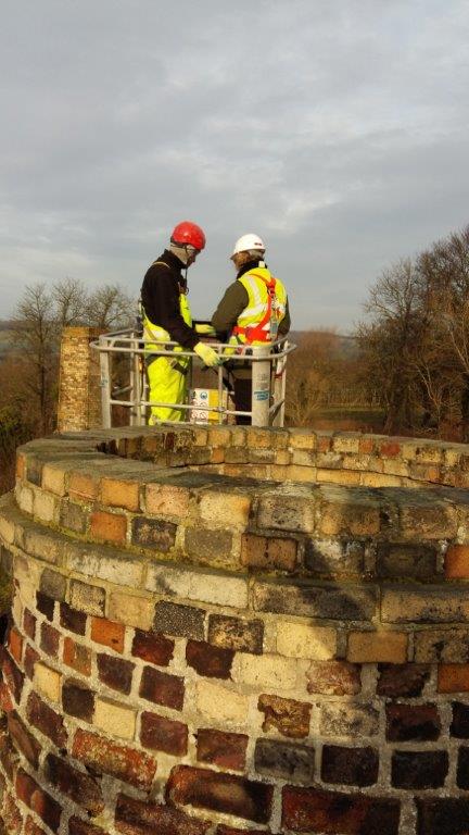 StoneServicesUK's tweet photo. Back at Corbridge Bottle Kilns on a detailed inspection- cold + beautiful! https://t.co/tVyv7HnyzM