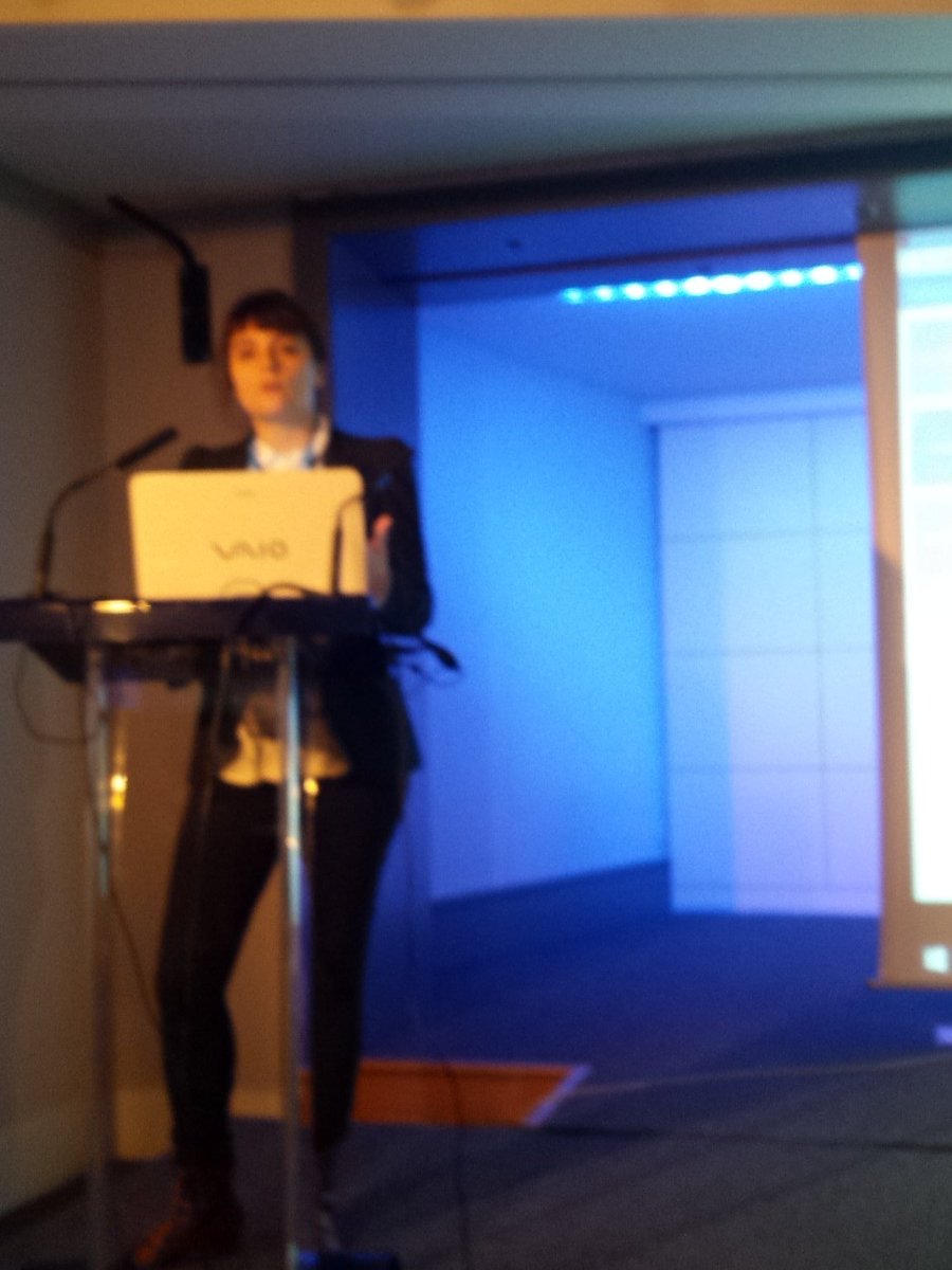 loutro1990's tweet photo. Le content designer permet de gagner du temps dans la conception des emailing #mkginsights Démo #mailperformance https://t.co/8AGjfrv98Q