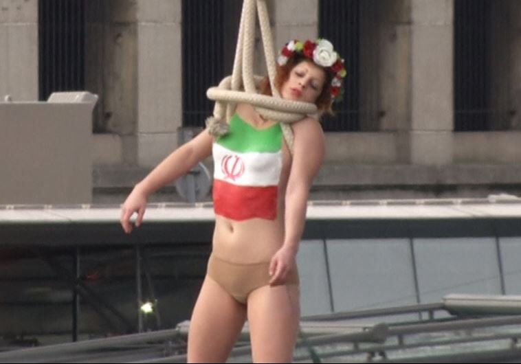 Michael Dickson tweet media