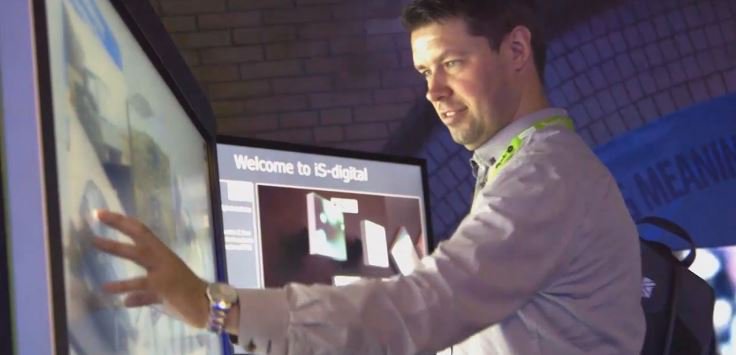 ISDigitalTech's tweet photo. @SmartFocusWorld carry on the digital trend at #NRF2016 , have you though how our digital walls can help you engage? https://t.co/pRcbIv3raw