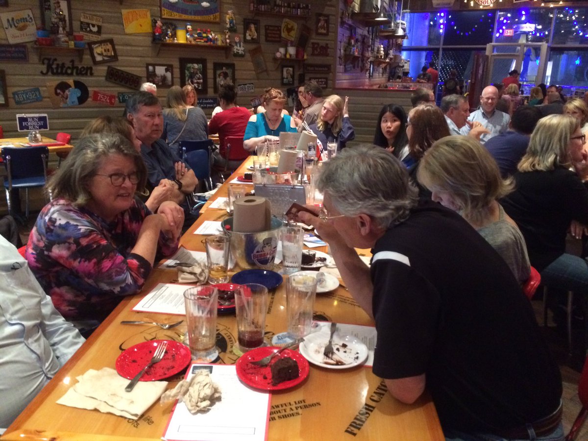 grillinwt's tweet image. Chapter leaders networking and sharing information at Western Region Leadership Meeting in Vegas #cpcu17