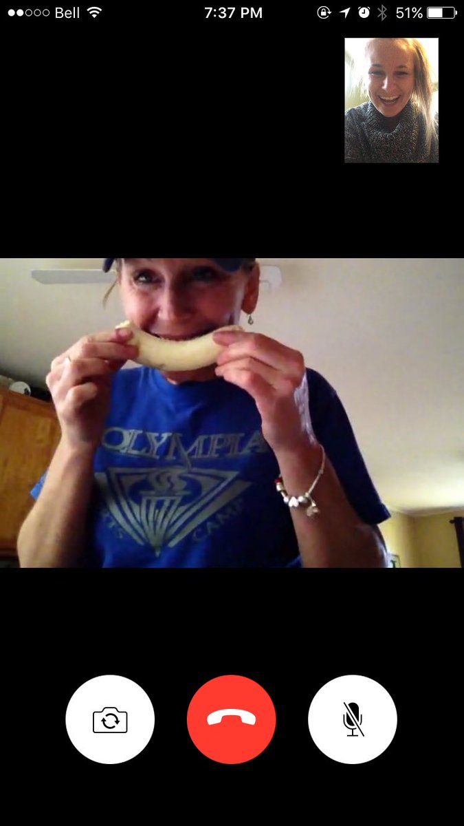 jmacwilliam24's tweet photo. FaceTime with the momma bear while she meal preps 😂 https://t.co/gAgrQHP7tl
