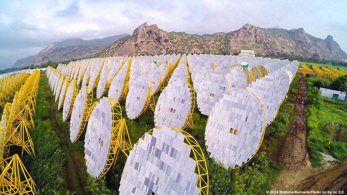 ClimateReality's tweet photo. #ClimateHope: The price of solar in India hits record low, undercutting fossil fuels https://t.co/MJy3eCSWbM https://t.co/OAdq7UDsxu