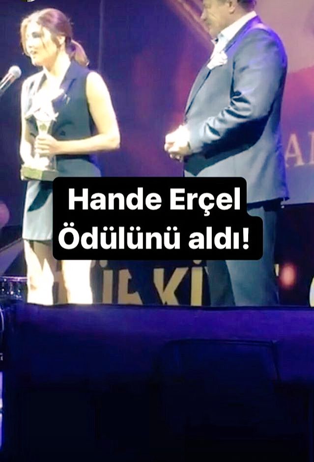 _unluler__'s tweet photo. 🏆 @HandeErcel https://t.co/BHxoowaN4U