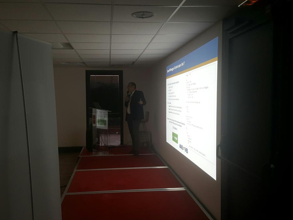 pascal_montoya's tweet image. Merci @Pierstoval! Maintenant  @nmacherey de @WakeOnWeb nous parle validation #OpenApi toujours au #meetup et toujours chez @HighCoGroup