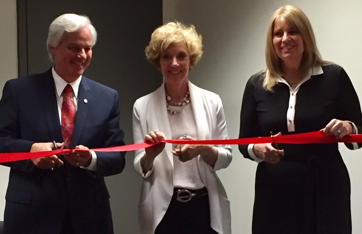 PhysioKaren's tweet image. Today was official ribbon cutting for our new combined Ottawa office of @ArthritisSoc @MSSocietyCanada  and @DiabetesCanada #cooperation