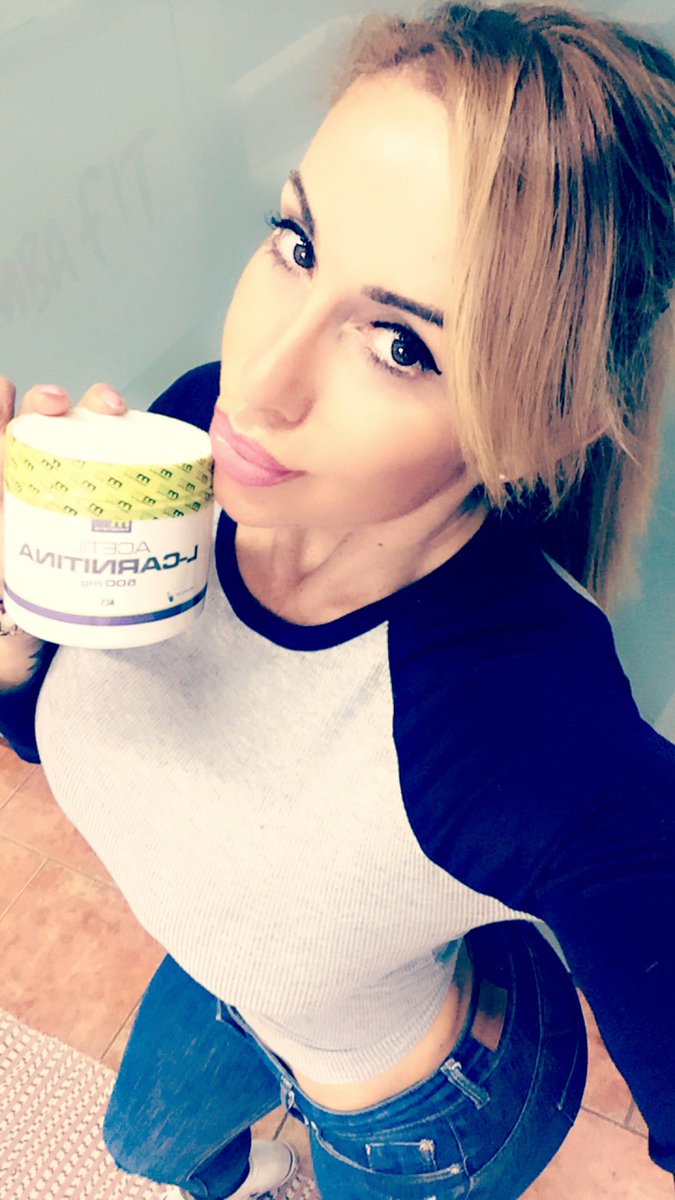 Victoria Lomba (@VictorialombaTV) | Twitter