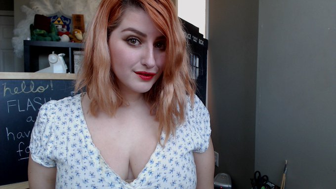 Here I am! Ready to go! :) https://t.co/Y8eq0835uX https://t.co/phHRDQxNYY