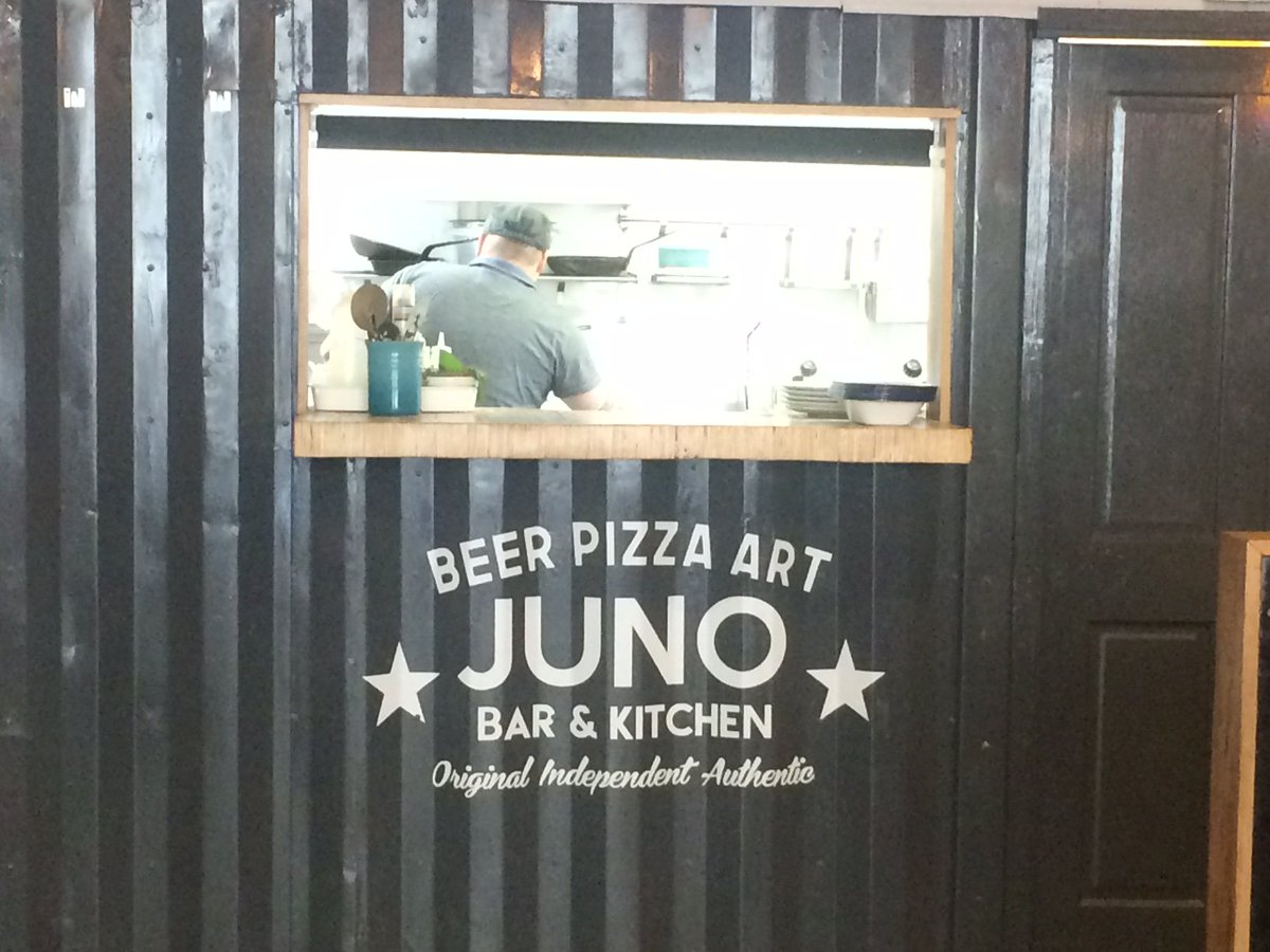 Social media is now so important for spreading the word #indiehour so we set up to help spread the word <a href="/junobath/">주노팍</a> bathfoodlove.co.uk/juno-takes-a-d…