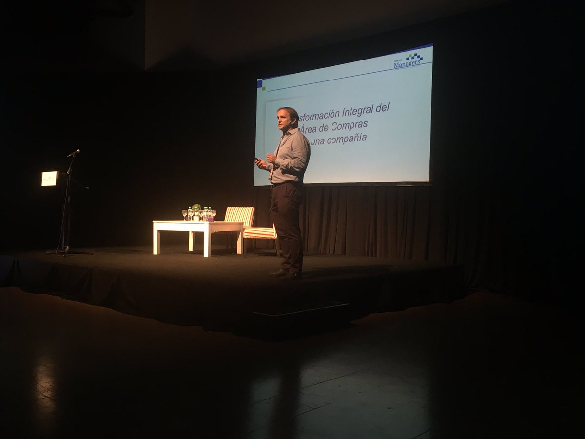 SIML2017's tweet image. ¡Última conferencia! José de Lorenzis con "Abastecimiento y valor: Gerencia de compras, de operativas a estratégicas" #SIML2017