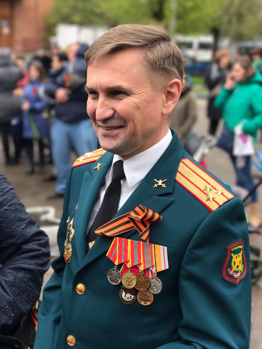AShutikov's tweet photo. В День Победы всегда реализую право ношения военной формы одежды. https://t.co/khhz6NKIg8