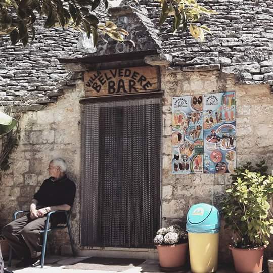 In Apulia Everything is nicely small like a kiss. A kiss is small but ONE kiss can take away your soul (ph. Stefania Pastore)