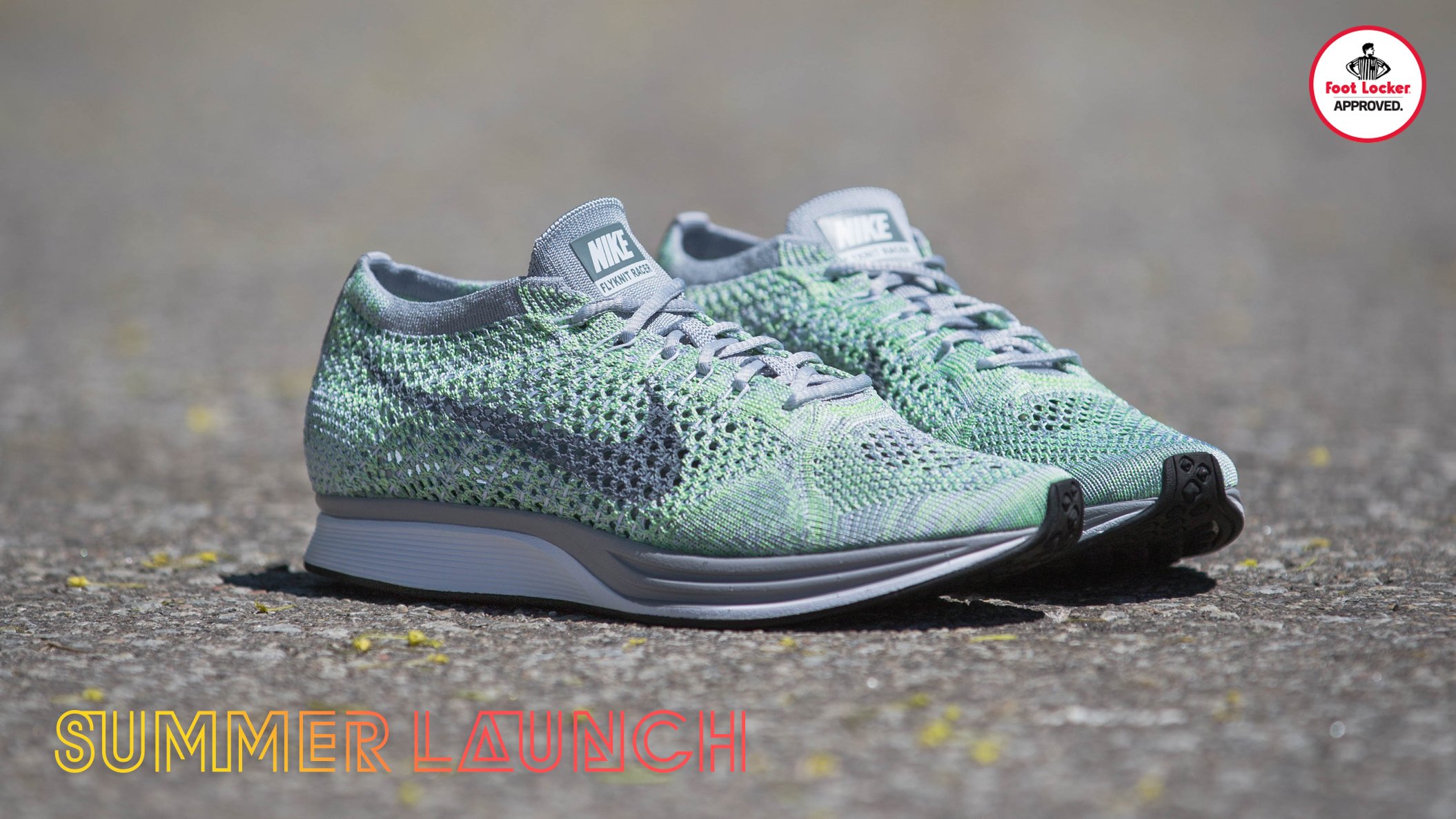Nike flyknit hotsell racer footlocker