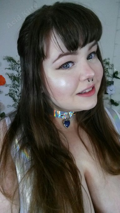 Wore ALL the highlighter today 😂 #bbw #selfie https://t.co/HacfnrOvT0