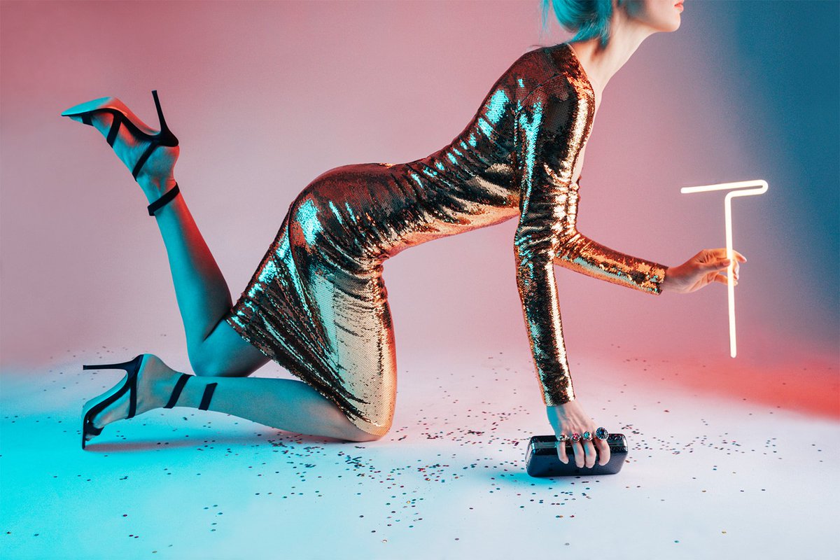 PARTY looks tsum.ru/news/2151257.h…
<a href="/TOMFORD/">TOM FORD</a> <a href="/Gianvito_Rossi/">Gianvito Rossi</a> <a href="/McQueen/">McQueen</a> <a href="/ElieSaabWorld/">ELIE SAAB</a> <a href="/_selfportrait_/">self-portrait</a> @ZMURADofficial